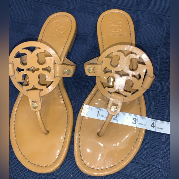 Tori Burke Sandals - preowned - Size 10 - Picture 3 of 8